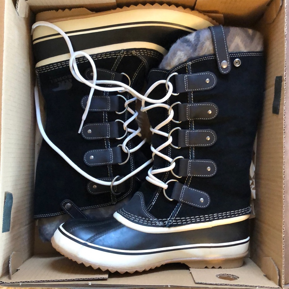 New Sorel Joan of Arctic Knit II Winter Boots